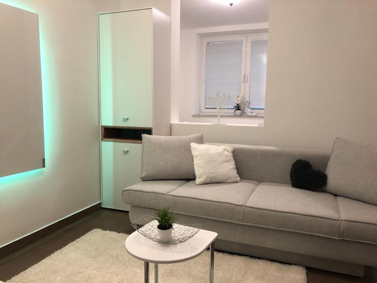 Modern Center Studio Under The Castle II Free Parking Apartment Ljubljana Exterior foto